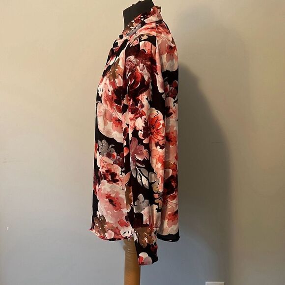 Women's Multicolor Floral Button Front Collared Long Sleeve Blouse - Picture 4 of 9